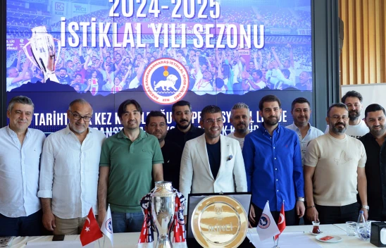 Akarca, 'Bu zaferin baş mimarlarından biri Fırat Görgel'dir'