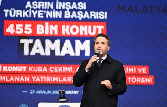 Bakan Bayraktar, 'Asrın inşasının final günlerinden birine şahitlik ediyoruz'