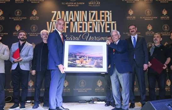 Bakan Ersoy Ayasofya'da son noktayı koydu!