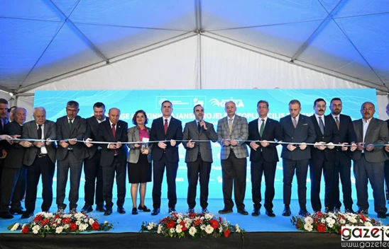 Bakan Kacır, 'Ege'nin incisini yeni projeler ile taçlandırmaya devam edeceğiz'