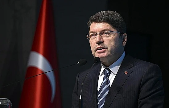 Bakan Tunç, 'Rojin Kabaiş cep telefonundaki bilgilere ulaşılmaya çalışılıyor'