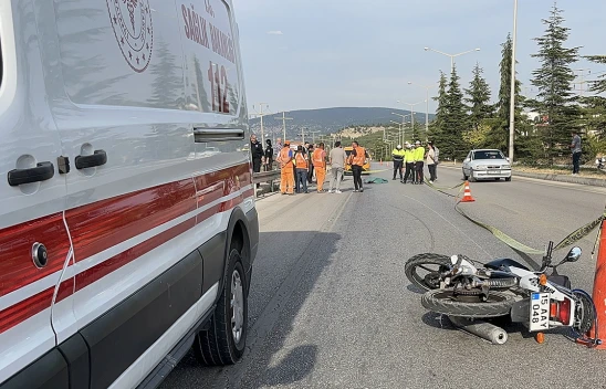 Bariyere çarpan motosikletin sürücüsü hayatını kaybetti