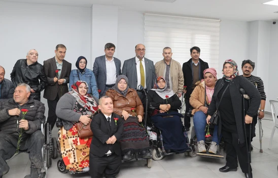Başkan Akpınar, 'Engelleri birlikte aşıyoruz'