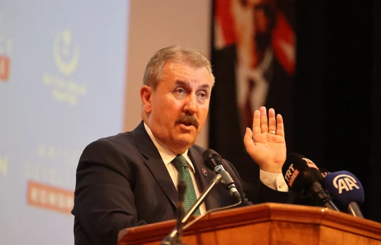 BBP Genel Başkanı Destici, partisinin ilçe kongresinde konuştu