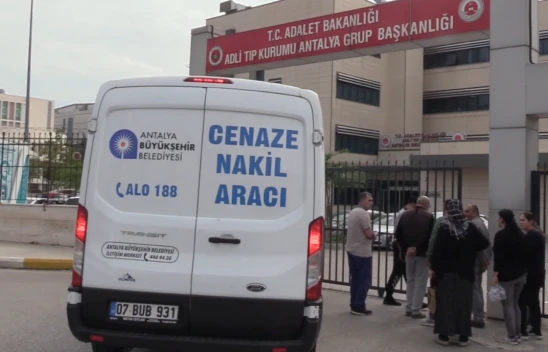 Bıçaklı saldırıya uğrayan kişi hayatını kaybetti