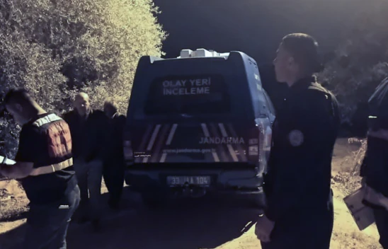 Bir evde çıkan yangında 1 kişi öldü