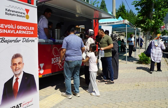 Büyükşehir, öğrenci ve velilerin LGS heyecanına ortak oldu