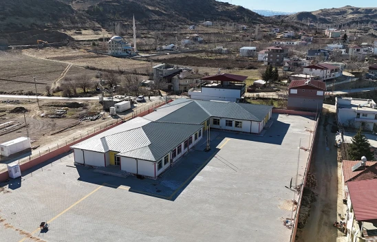 Çağlayancerit'te eğitim yatırımları sürüyor