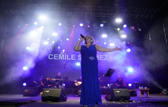 Cemile Sönmez, Kahramanmaraşlılara unutulmaz bir gece yaşattı