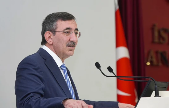 Cevdet Yılmaz, 'Türkiye, 2025'in ikinci çeyreğinde yüzde 4,8 büyüdü'