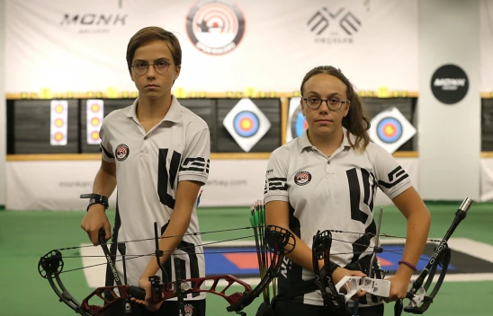 Çift yumurta ikizi okçuların hedefi milli forma