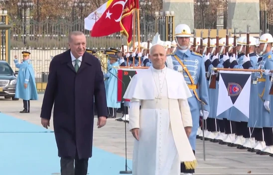 Cumhurbaşkanı Erdoğan, Papa 14. Leo'yu resmi törenle karşıladı