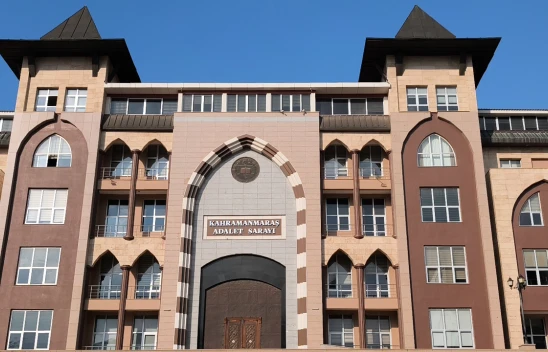 Depremde 150 kişinin öldüğü Palmiye Sitesi'ne ilişkin yargılama sürdü