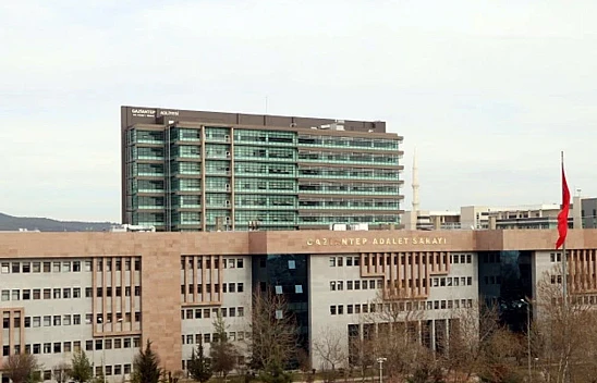 Depremde 51 kişinin öldüğü Furkan Apartmanı davası sürüyor