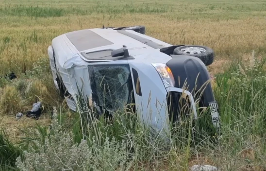 Düğün dönüşü kaza,  15 kişi yaralandı