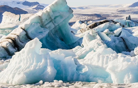 Dünyanın en büyük buzul dağı parçalanıyor! Ekosistem çökebilir
