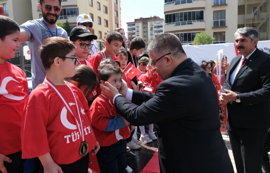 En anlamlı 23 Nisan şenliği, Kahramanmaraş'ta yapıldı