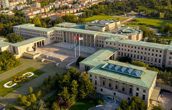 En düşük emekli aylığının artırılmasını da içeren kanun teklifi TBMM'de