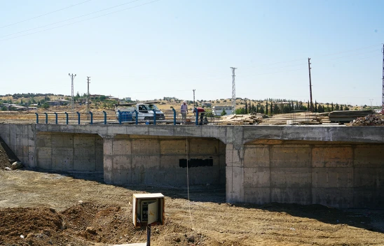 Eski köprü tarih oluyor, Kahramanmaraş'a yeni ulaşım kapısı
