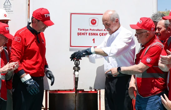 Gabar Dağı'ndan petrol fışkırıyor