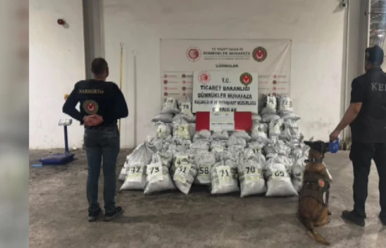Gümrük muhafaza ekiplerinden tarihi uyuşturucu operasyonu