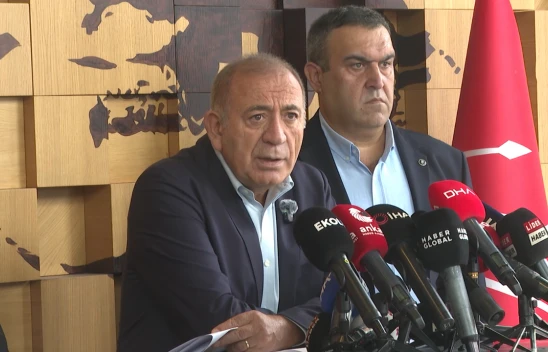 Gürsel Tekin, CHP İstanbul İl Başkanlığında konuştu