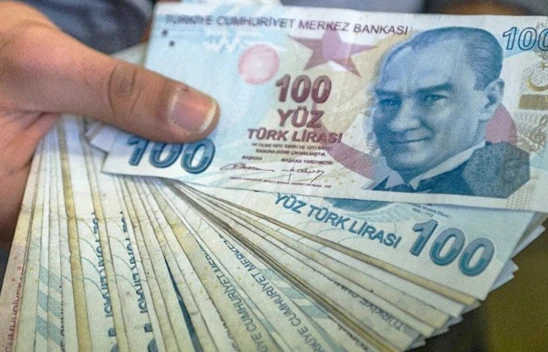 İlk kez burs veya kredi alacak öğrenciler için ödemeler başladı