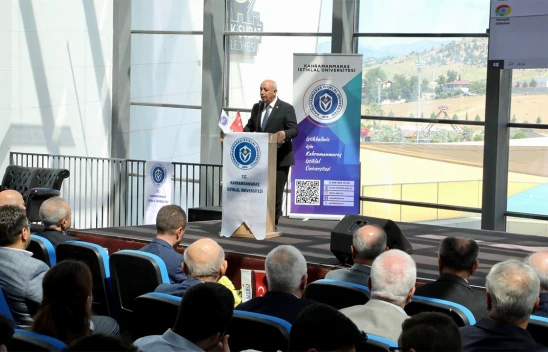 İstiklal Üniversitesi, Savunma Sanayii zirvesine ev sahipliği yaptı