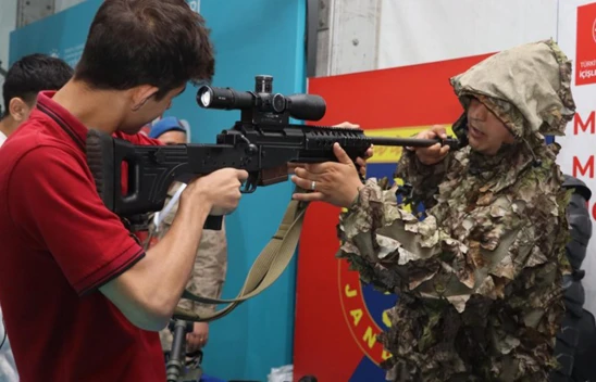 Jandarma, Kahramanmaraş'ta vatandaşlarla buluştu