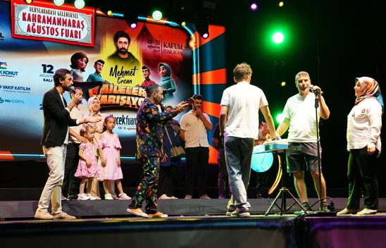 Kahramanmaraş Ağustos Fuar'ına aileler yarışıyor neşe ve renk kattı