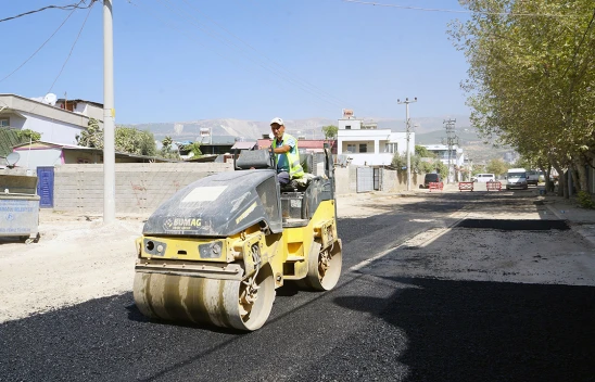 Kahramanmaraş'ın 11 ilçesinde eş zamanlı üstyapı çalışması
