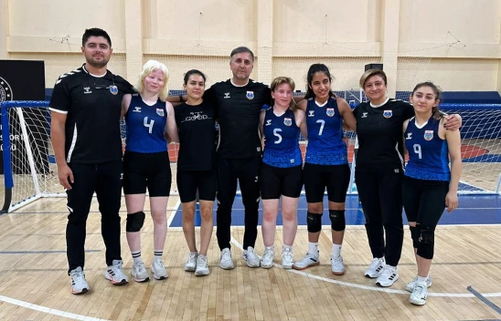 Kahramanmaraş'ın altın kızları Türkiye'ye gelmeyen tek kupanın peşinde