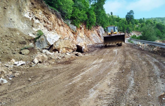 Kahramanmaraş'ın Andırın İlçesi kırsalında geniş ulaşım hamlesi