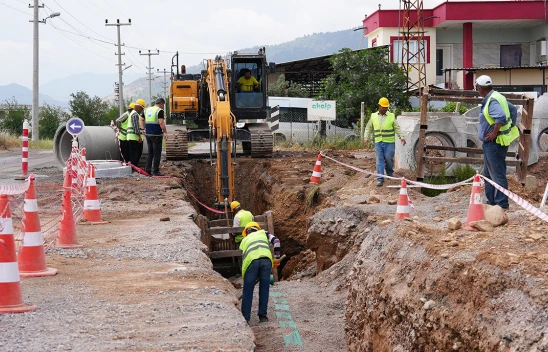 Kahramanmaraş'ın batı mahallelerinin yeni altyapısı hızla yükseliyor