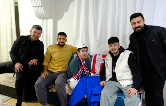 Kahramanmaraş İstiklalspor, kas hastası Mehmet'e moral oldu