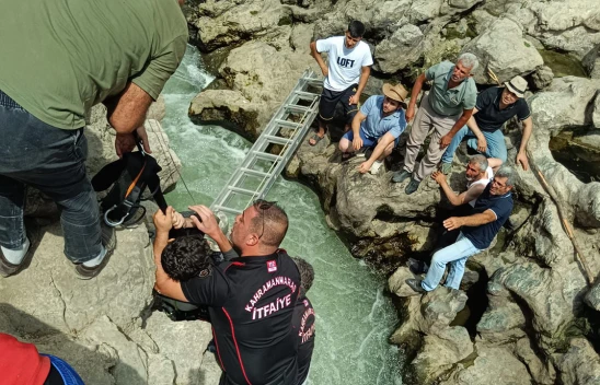 Kahramanmaraş İtfaiyesi iki vatandaşı boğulmaktan son anda kurtardı