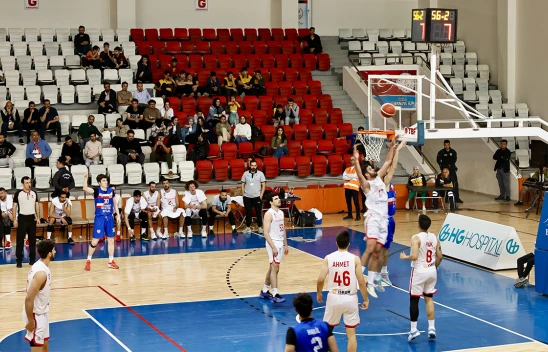 Kahramanmaraş KİPAŞ İstiklal, Play-Off'ta gücünü gösterdi