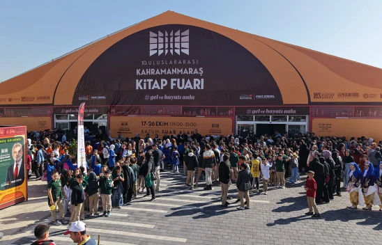 Kahramanmaraş Kitap Fuarı, ilk gününde ziyaretçi rekoru kırdı