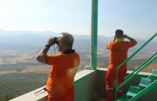 Kahramanmaraş Orman Bölge Müdürlüğüne bağlı orman bekçileri gece gündüz yangın nöbetinde