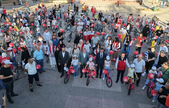 Kahramanmaraş'ta 170 çocuğun bisiklet hayali gerçeğe dönüştü
