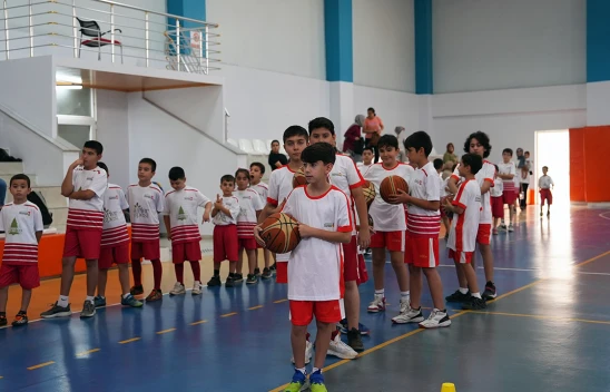 Kahramanmaraş'ta 400 genç basketbolun temellerini atıyor
