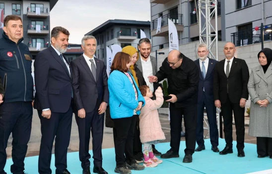 Kahramanmaraş'ta 5.733 konut ve 790 iş yeri teslim edildi