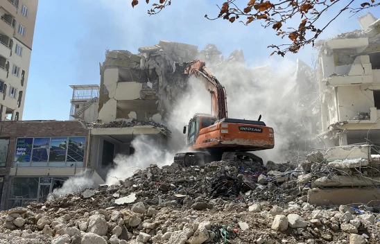 Kahramanmaraş'ta 6 Şubat'ın izleri siliniyor