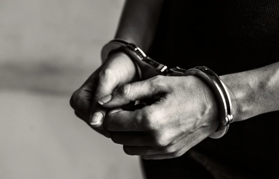 Kahramanmaraş'ta aranan iki hükümlü yakalandı