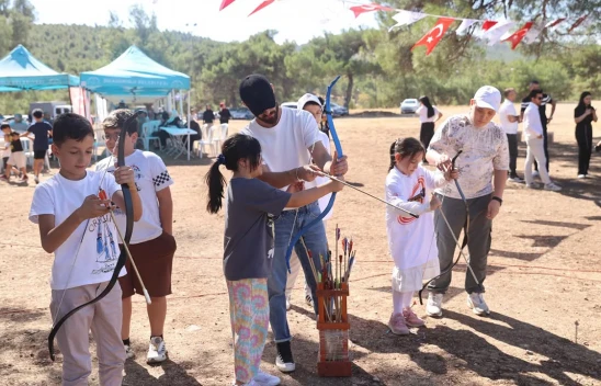Kahramanmaraş'ta bahar ve yöresel oyunlar kültür şenliği düzenlendi