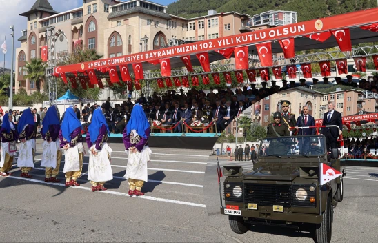 Kahramanmaraş'ta Cumhuriyet'in 102'nci yılı coşkuyla kutlandı
