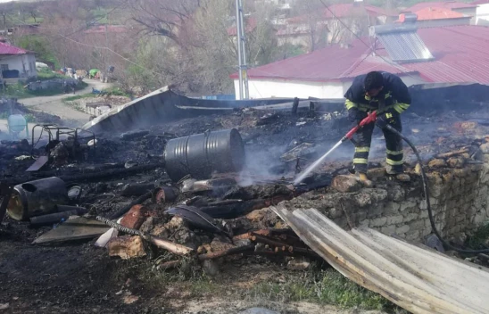 Kahramanmaraş'ta depo yangını