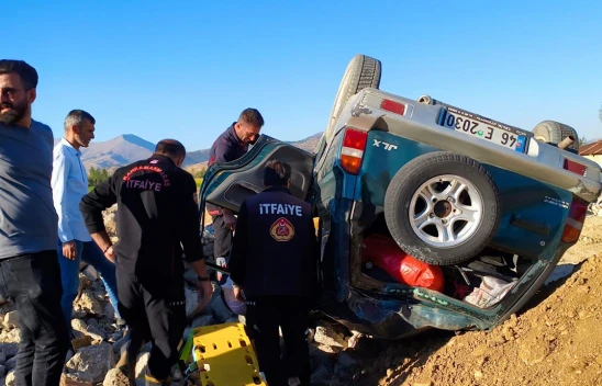 Kahramanmaraş'ta devrilen cipteki 3 kişi yaralandı