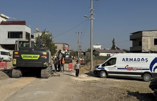 Kahramanmaraş'ta doğalgaz borusu delindi, 3 kişi etkilendi