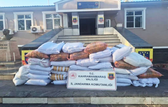 Kahramanmaraş'ta eş zamanlı kaçak içki ve uyuşturucu operasyonu